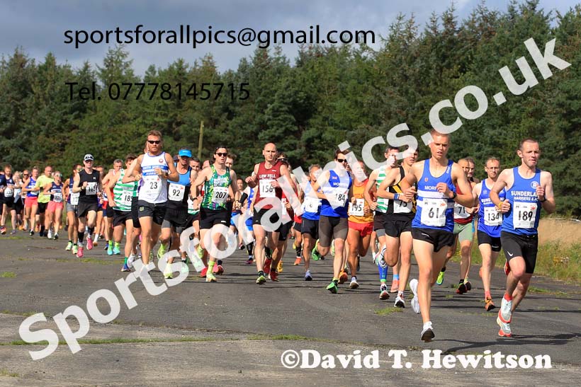 2023 Tynedale 'Jelly Tea' 10 Mile Road Race,  Ouston Airfield, Albermarle Barracks,  Northumberland.  Photo: David T. Hewitson/Sports for All Pics